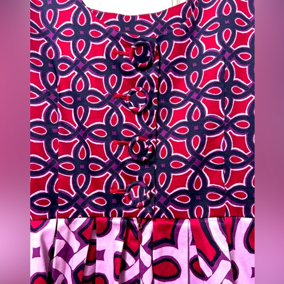Taylor fit and flare mini dress. Pink and purple design. Size 4 - Picture 2 of 4